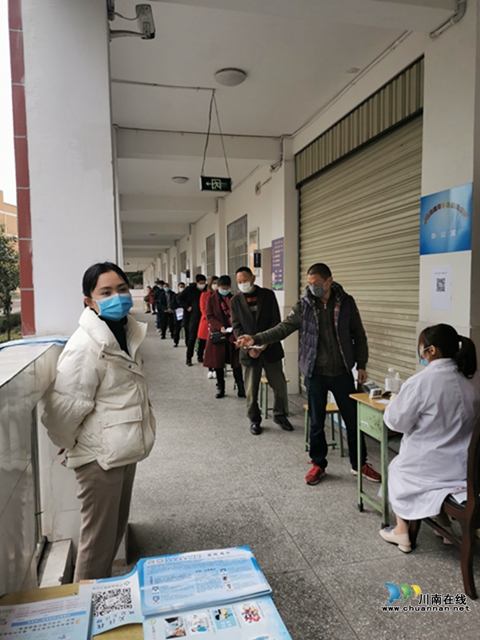 筑牢复工复产的健康屏障 泸县海潮镇卫生院再加力(图1) 筑牢复工复产的健康屏障 泸县海潮镇卫生院再加力(图1)