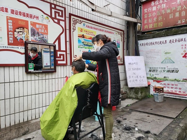 泸州农贸市场、商场全面恢复经营，记者实地探访(图3)