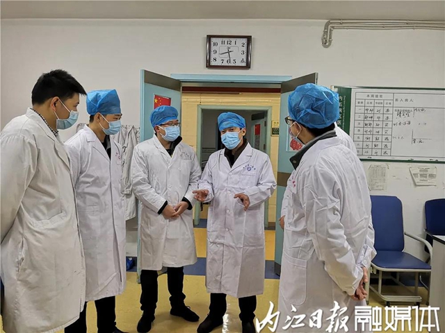 争夺之战!内江隔离病房里的生死较量(图6) 争夺之战!内江隔离病房里的生死较量(图6)