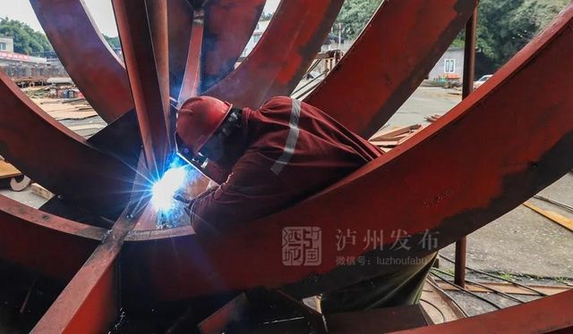 赶订单！《人民日报》关注泸州复工复产情况(图8)