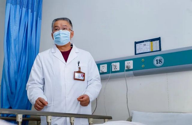 【重磅】著名妇产科专家毛熙光教授正式加盟西南医大中医院(图5) 【重磅】著名妇产科专家毛熙光教授正式加盟西南医大中医院(图5)