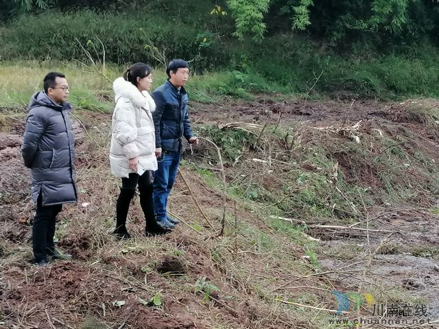 疫情战线见担当 扶贫路上砺青春(图3)