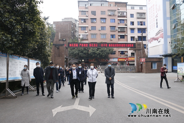 泸州市副市长马宗慧到合江中学调研开学准备工作(图2)