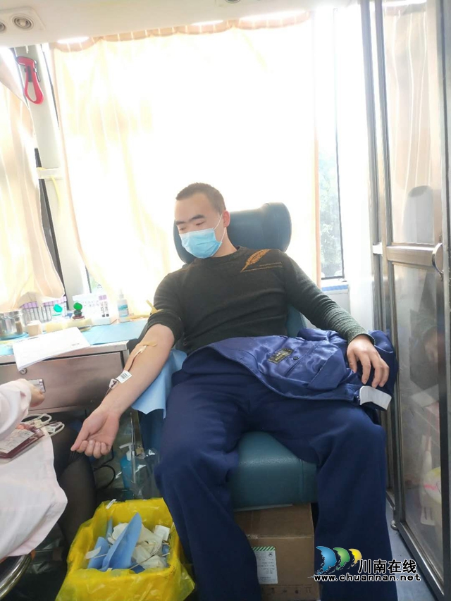 暖心战“疫”|泸州消防员无偿献血 用行动传递爱心(图3)