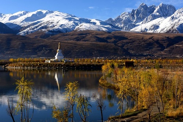 为有源头活水来——四川藏区筑牢生态安全屏障(图1) 为有源头活水来——四川藏区筑牢生态安全屏障(图1)