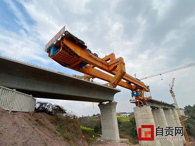 自贡：高铁项目全面复工 人员返岗率超80%(图1)