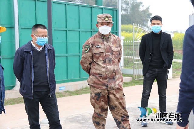 泸县县委常委、人武部政委金林松到百和镇、立石镇督导河长制工作(图1)