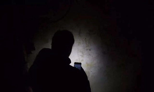 【奇闻】惨痛！泸州小伙尿道里取出4个异物，竟是……(图3)