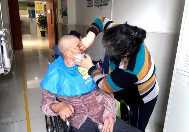 久病床前无孝子?NO!那是您没找对医院!(图3) 久病床前无孝子?NO!那是您没找对医院!(图3)