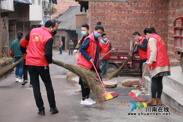 大扫除战“疫”,宜宾南溪区汪家镇在行动(图1) 大扫除战“疫”,宜宾南溪区汪家镇在行动(图1)