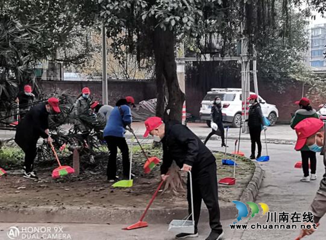 纳溪区行政审批局:爱国卫生运动“周末大扫除”活动(图6) 纳溪区行政审批局:爱国卫生运动“周末大扫除”活动(图6)