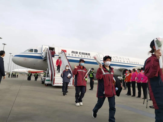 四川第六批援湖北医疗队回家，将去仁寿黑龙滩隔离修整(图1)