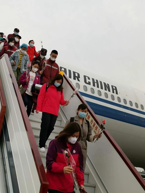 四川第六批援湖北医疗队回家，将去仁寿黑龙滩隔离修整(图6)