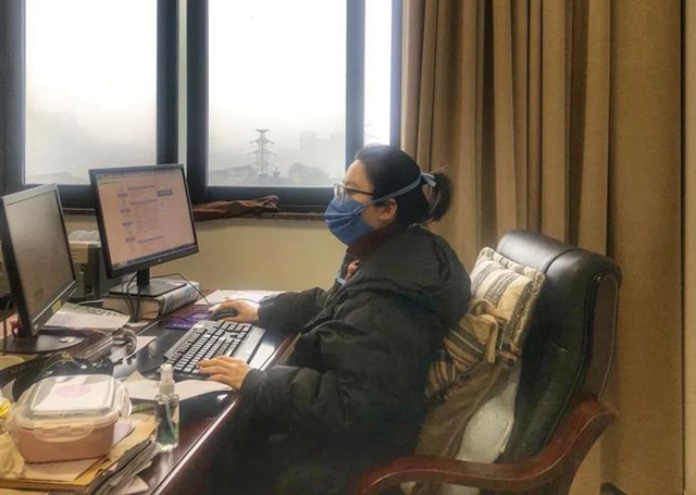 【战“疫”有我】“疫”战场，党旗飘！(图4)