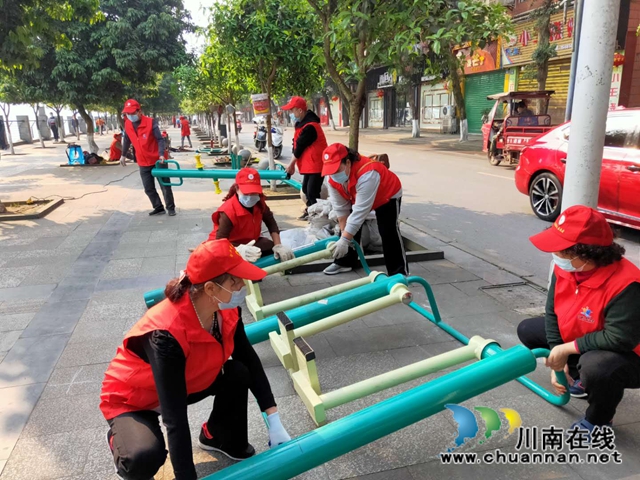 合江县总工会:一名劳模志愿者“常态服务”的日常开展(图2) 合江县总工会:一名劳模志愿者“常态服务”的日常开展(图2)