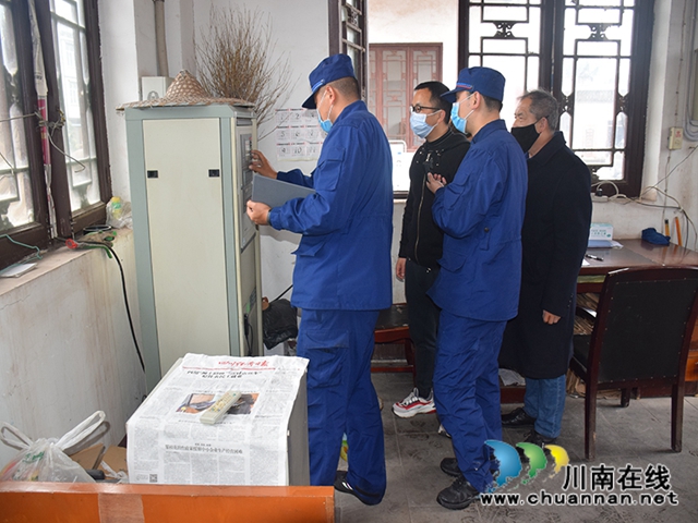 泸州消防支队：“线上线下”双线作战 坚决打赢复工复产消防保卫战(图7)