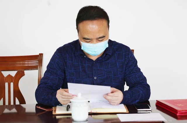 泸县二中外国语实验学校聘任卫生副校长(图3) 泸县二中外国语实验学校聘任卫生副校长(图3)