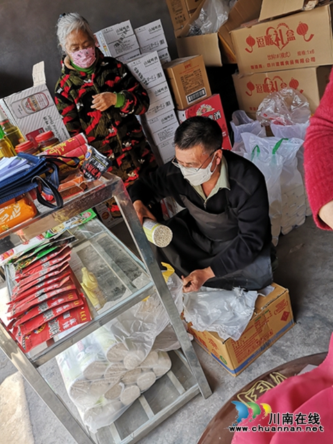 泸县太伏镇曾沂飞：助残扶残当模范 点滴善举暖人心(图3)