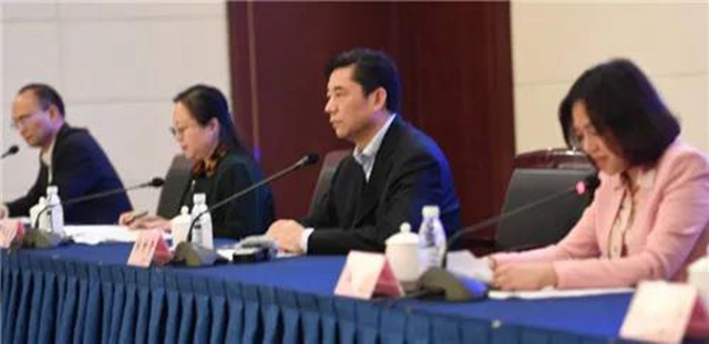 四川：三级响应后，小区居民不再“限时限人出入”