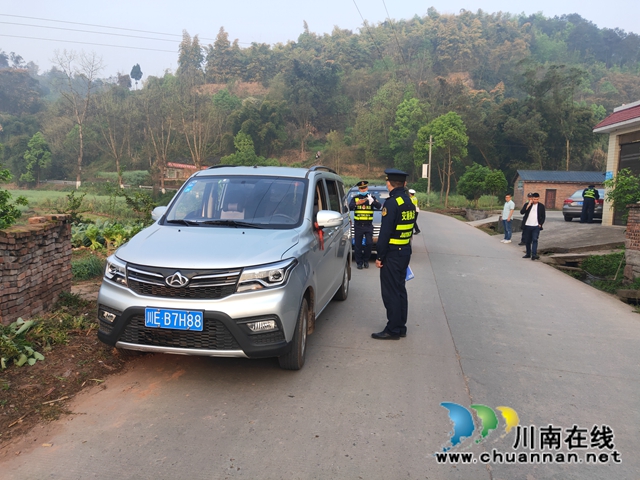 泸县百和镇开展“五统一、五联动”联合执法行动(图2)