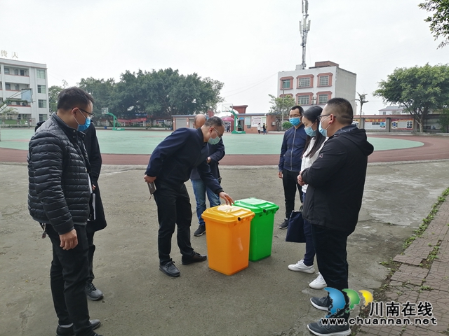 泸县开学复课检查评估工作组到潮河镇开展复课复学复园评估核验工作(图2)