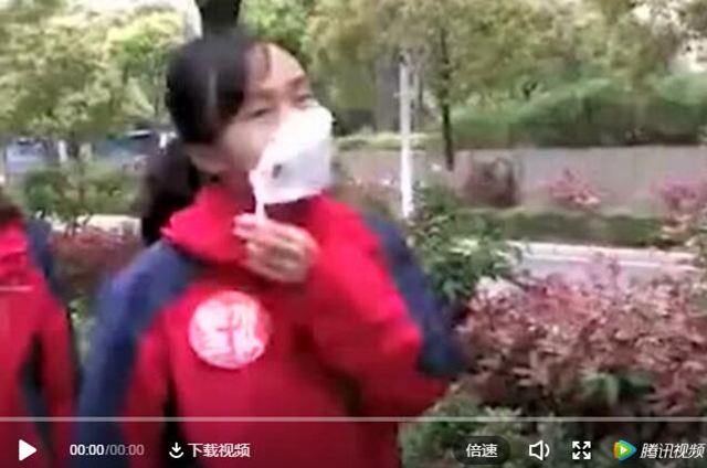 【武汉战疫】西南医大附院50名医护人员光荣完成使命，完美收队！(图4)