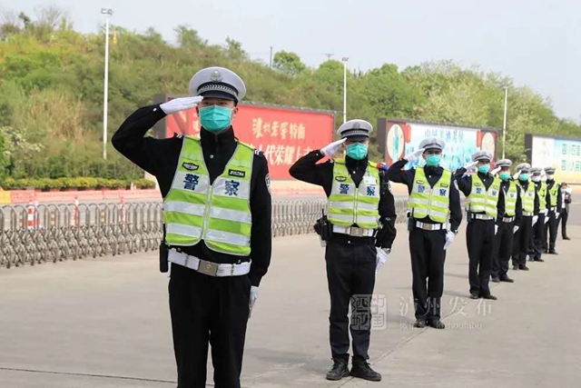 凯旋！泸州20名驰援武汉的医护人员回家（附名单）(图5)