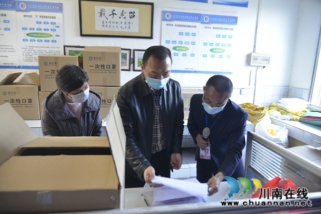 省教育厅督查泸县建校2020年春期高三复课开学工作(图7) 省教育厅督查泸县建校2020年春期高三复课开学工作(图7)