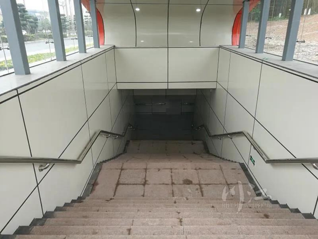 泸州职业技术学院人行地通已达通行条件,计划于下月竣工(图3) 泸州职业技术学院人行地通已达通行条件,计划于下月竣工(图3)