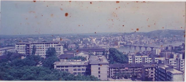 【岁月流金·70年史迹】70年前的西南医大附院是什么模样？(图1)