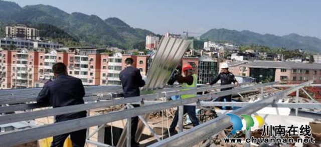 古蔺县综合行政执法局：快速出击 铁腕拆除违法建设(图4)