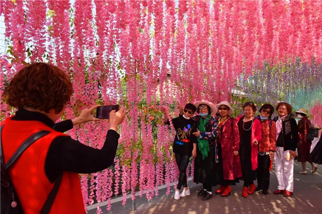 约起！内江城边边的300亩玫瑰花海藏不住了(图4)