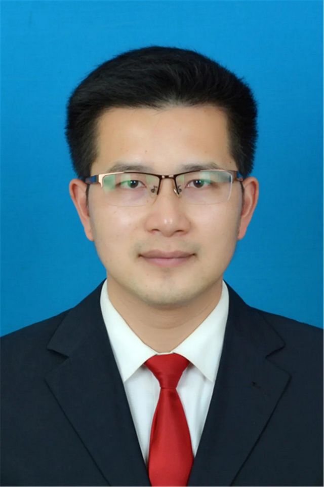 内江市委组织部发布七名干部任前公示(图2) 内江市委组织部发布七名干部任前公示(图2)