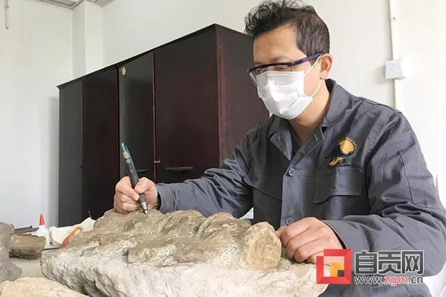 匠心妙手唤春回 自贡三大博物馆修复藏品静待文旅复苏(图6) 匠心妙手唤春回 自贡三大博物馆修复藏品静待文旅复苏(图6)