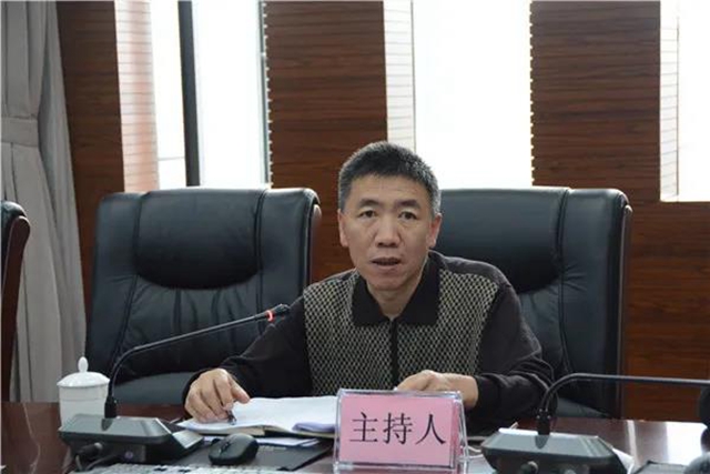 江阳法院“法官沙龙” 讨论学习新民事诉讼证据规定(图3)