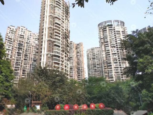 速度围观!龙马潭法院即将拍卖:奥迪轿车、成都写字楼loft、泸州住宅……(图6) 速度围观!龙马潭法院即将拍卖:奥迪轿车、成都写字楼loft、泸州住宅……(图6)