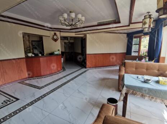 速度围观!龙马潭法院即将拍卖:奥迪轿车、成都写字楼loft、泸州住宅……(图14) 速度围观!龙马潭法院即将拍卖:奥迪轿车、成都写字楼loft、泸州住宅……(图14)