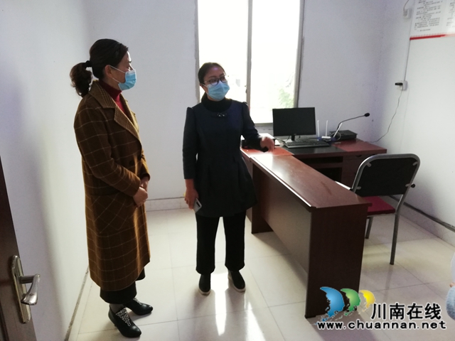泸县县委宣传部到玉蟾街道督查幸福美丽新村（社区）文化院坝建设工作(图5)