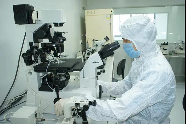 首个国产宫颈癌疫苗正式进入市场流通环节，可以预约接种了！