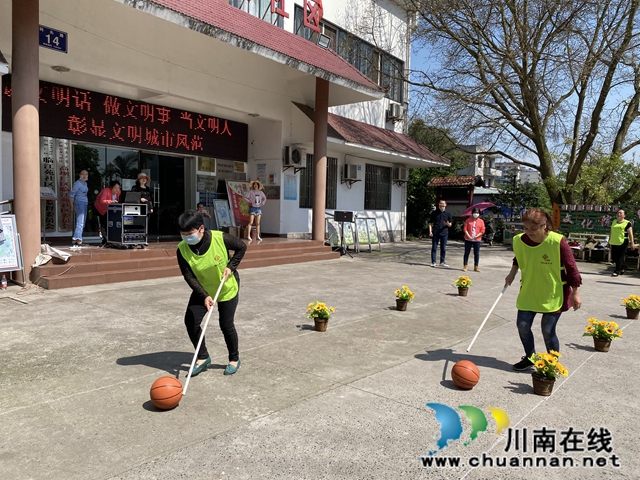 龙马潭区罗汉街道：巾帼引领“新风尚”，趣味运动庆“五·一”(图2)