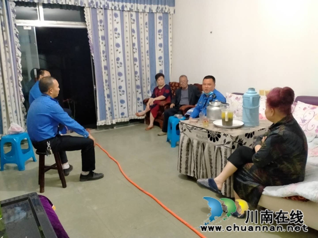 古蔺县综合行政执法局多举措保障“五一”期间市容环境(图6)