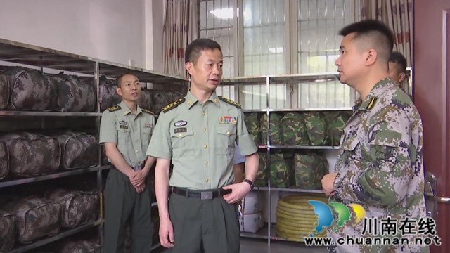 泸州军分区走访慰问合江县受疫情影响困难群众(图2)