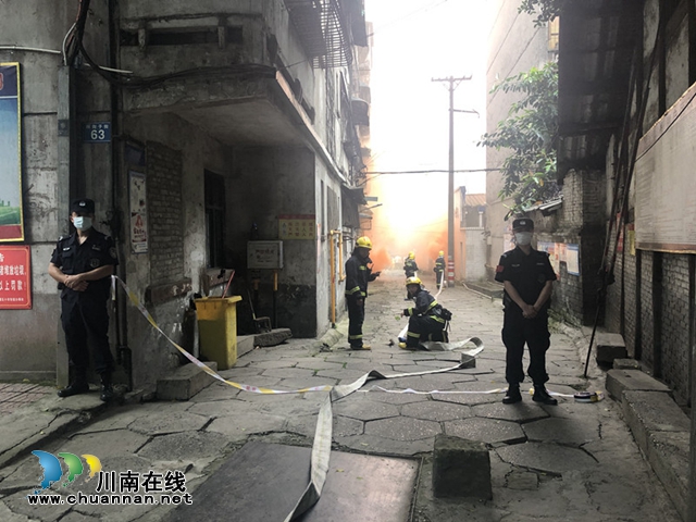 “火灾+地灾+内涝” 龙马潭小市街道硬核实战演练！