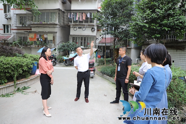 泸县县委组织部到玉蟾街道指导小区基层治理工作(图2)
