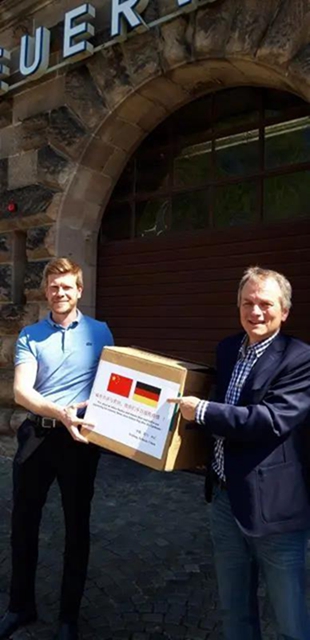 飘洋过海！4.8万只“内江造”口罩捐赠法国、德国、日本、西班牙......(图10)