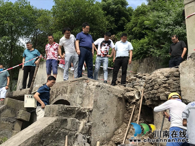 先泽平到泸县玉蟾街道督导九曲河河长制工作