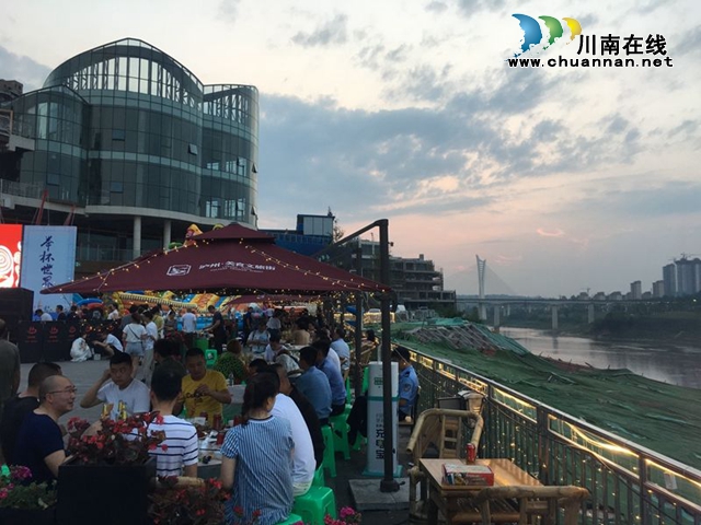 中国旅游日，在新晋网红打卡地，幸福江阳邀你举杯世界！(图9)