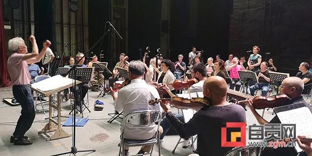 曾登上央视!自贡川剧再现 “中西合璧”练就天籁之音(图1) 曾登上央视!自贡川剧再现 “中西合璧”练就天籁之音(图1)