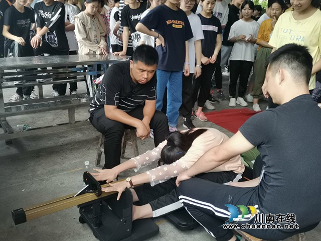 叙永县马岭镇中学顺利完成初中体育学业水平考试(图1)