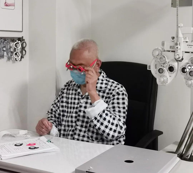 【扩散】100%的人都会得？今天，84岁的老兵重见光明！(图3)